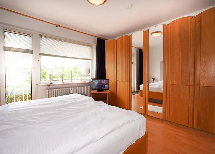 Stranddistel 4 * Grömitz